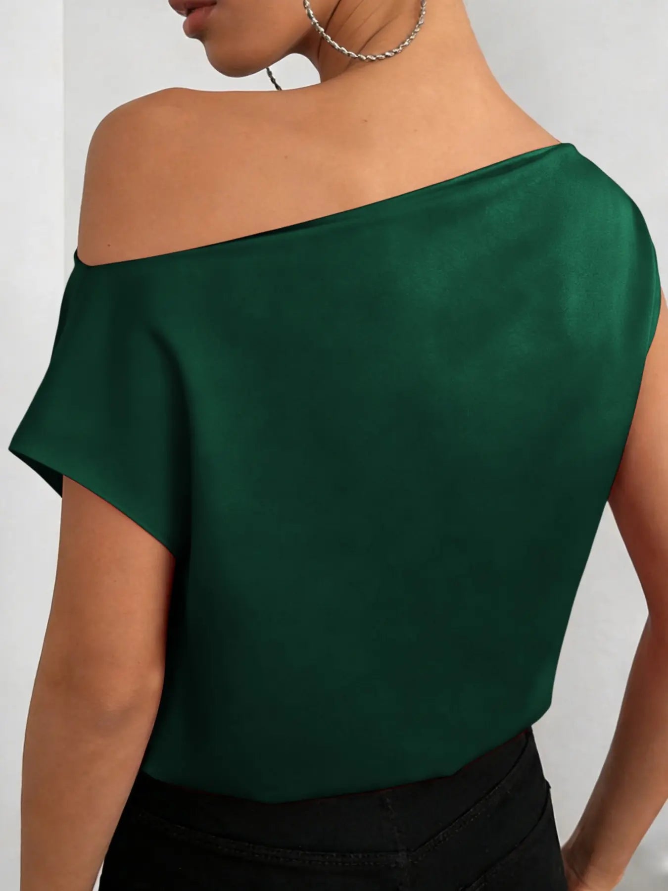 Elevate Your Wardrobe with Our Chic Women's Asymmetrical One Shoulder Blouse - Perfect for All Seasons!